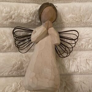 Willow Tree Cream Angel of Prayer Figurine